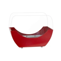 Denna röda kamin är designad i attraktiv rund form och passar i både traditonellt och modernt inredda hem.
